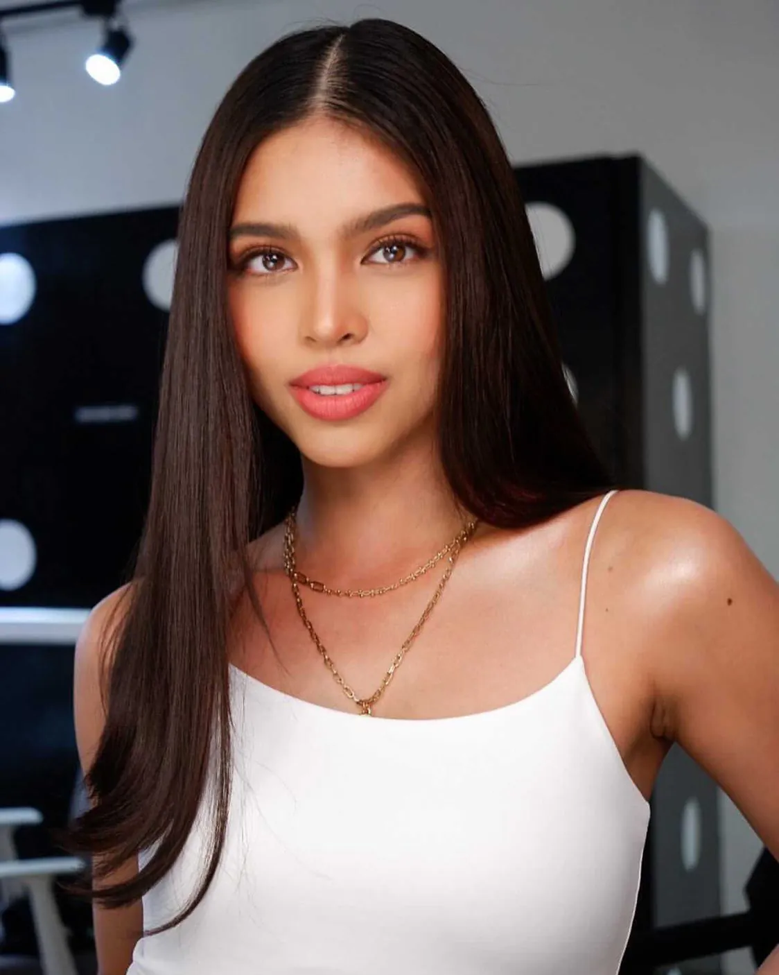 Maine Mendoza - maine-mendoza-hot-8.webp